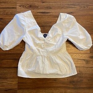 Gap women's white cotton peplum top puff sleeve v neck cinched waist Sz small